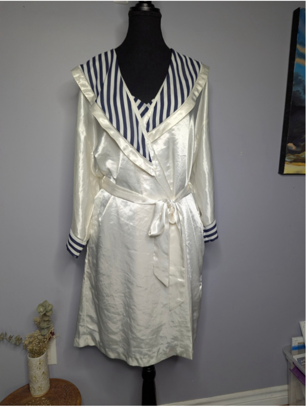Vintage 80s Leslie Fay Intimates Nautical Satin Peignoir Set - Cream Robe & Slip
